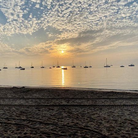 Plein Sud, Bel Appartement 20 Metres De La Plage La Capte Hyères Exteriör bild